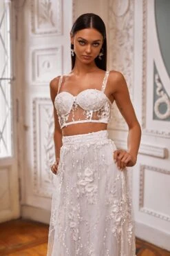 Aella - White -Alamour The Label US 19 0b39defd 7328 4e6d b268 72f57a21c0c4