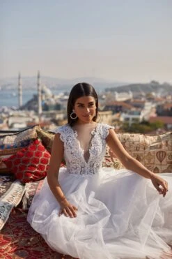 Sefa Gown -Alamour The Label US 32 e68f7694 9c5f 4c41 ba56 abff5d5ddb72