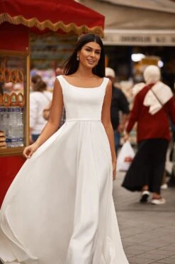 Elnara Gown -Alamour The Label US 36 6649f92c 7c6c 448e b3e1 6b1a3712d7d7