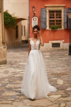 Lidia Gown -Alamour The Label US 39 26a1dbc6 f7ce 4f8a a877 5b463de75c37