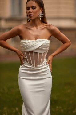 Yvonne Dress -Alamour The Label US 3 6461ed62 f0ac 42b0 8acf 8d2732f4c4d1