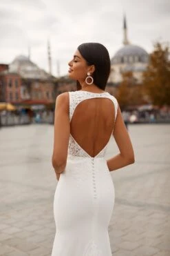 Nazan Gown 10 Nazan Gown -Alamour The Label US 45 5490a9fd fc71 4851 8d75 d007cb33cd27