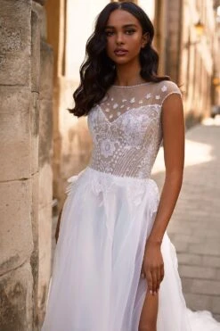 Aleah Gown -Alamour The Label US 4 2acdad0a 75b3 493e b060 93c52b4e3ce9