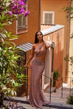 Kaltrina - Rose Gold 22 Kaltrina - Rose Gold -Alamour The Label US 63 092fbe8d ab13 4820 aadc 7c354e997b31