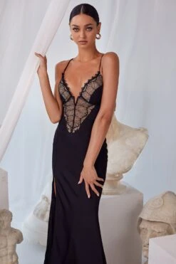 Greta - Black 13 Greta - Black -Alamour The Label US 8 ee705ece c70DFH2 4056 8d3c 664b94257b23 1600x ffda9cc5 faff 4735 a7c5 392659f72931